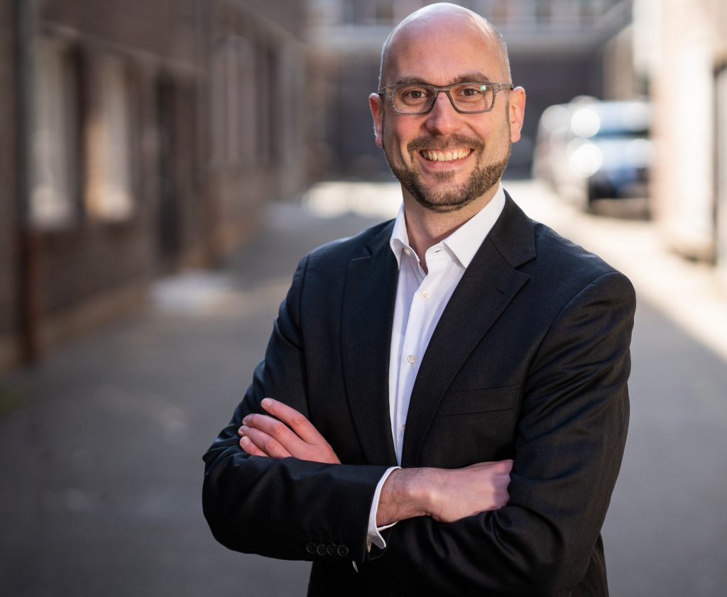Porträt Dr. Thomas Schön